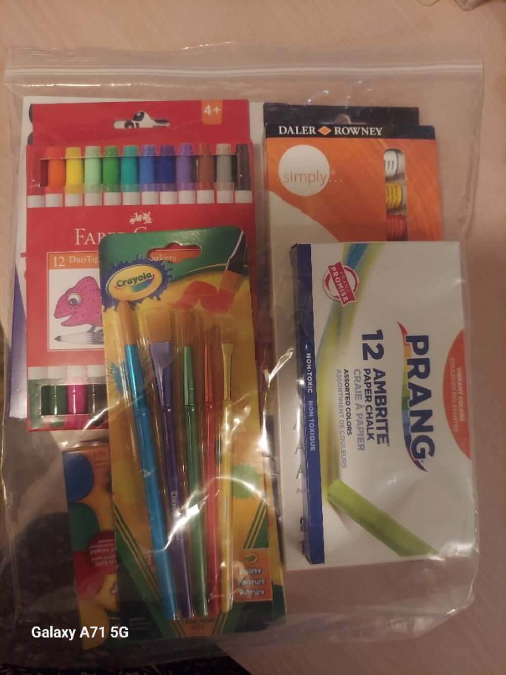 Art Bundle - 7 Items Various Brands